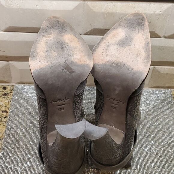 ELIZABETH AND JAMES Grey Booties - Size 10 - Picture 9 of 10